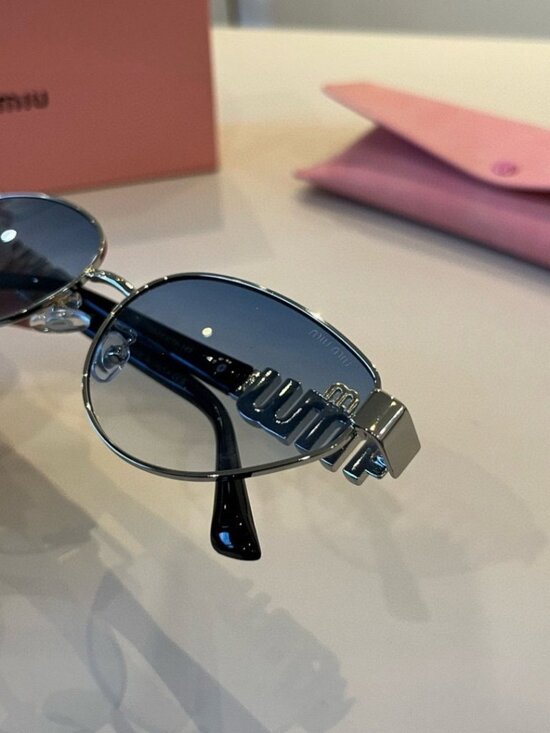 Miu Miu Blue-Lens Cat-Eye Sunglasses main image 9